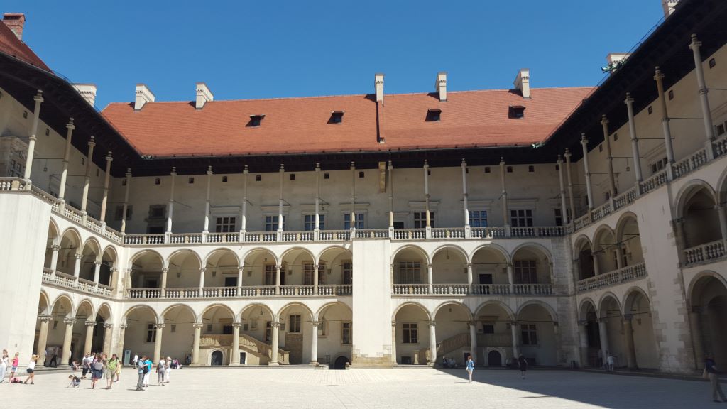 Wawel - Dziedziniec akardowy